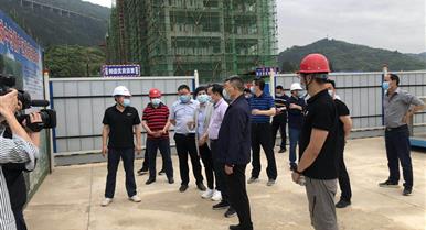 湖北恩施州州委副书记、州长刘芳震光临四川Z6人生就是博建设巴...