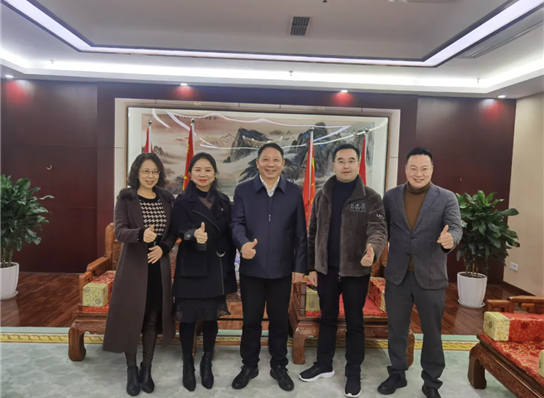 博多钻研院校友同盟走进四川Z6人生就是博建设集团